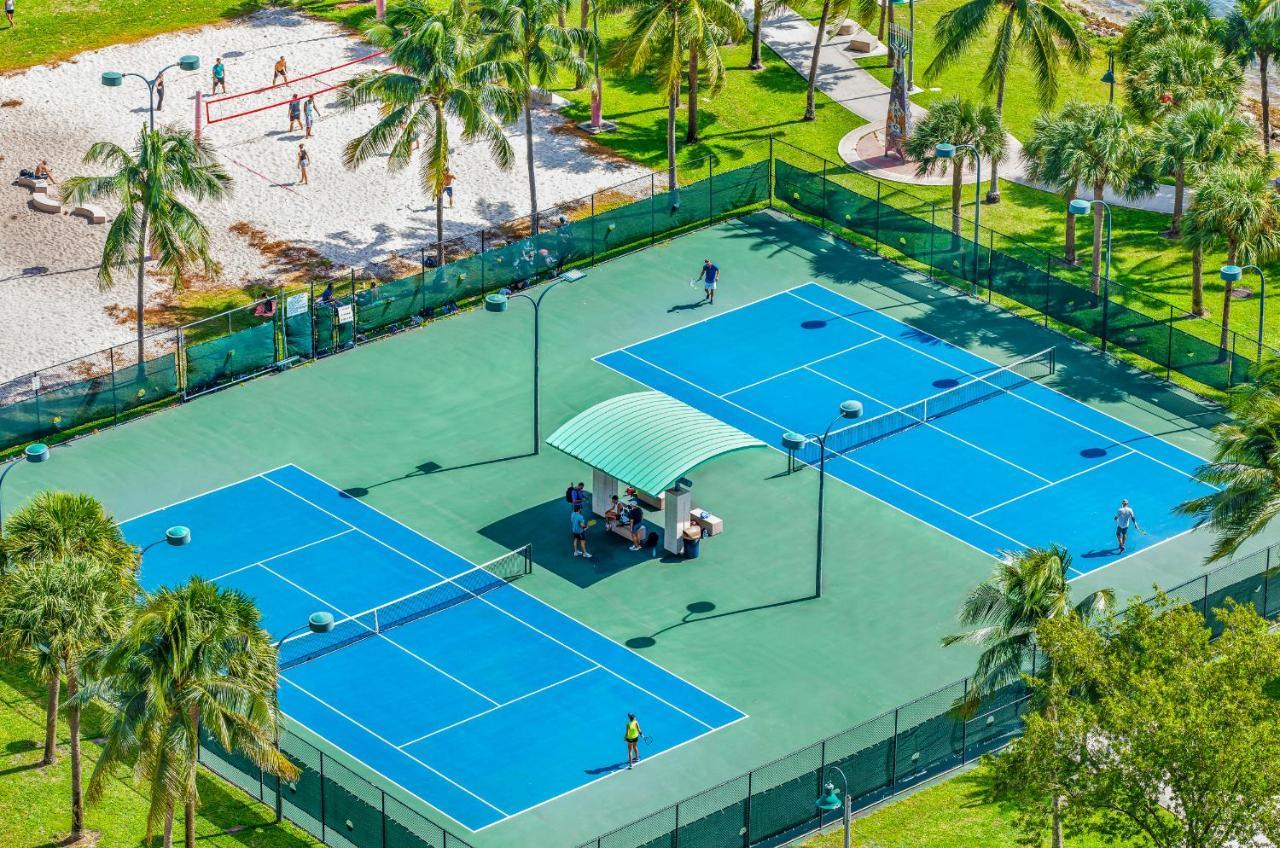 多拉Bayview Bliss Biscayne公寓 外观 照片